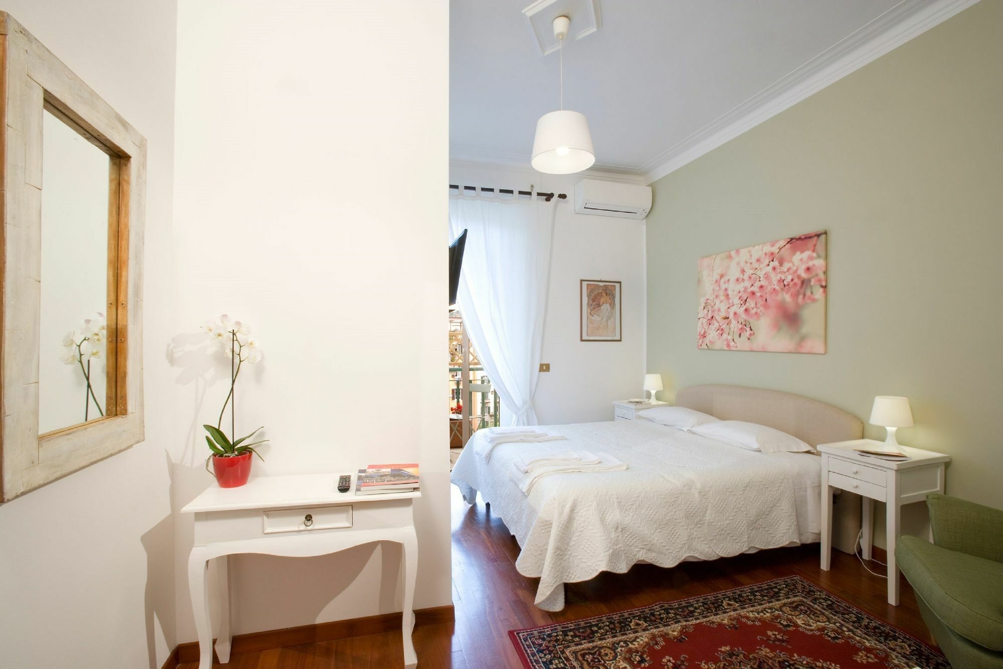 Torripa Group - Prati Pensión 3*